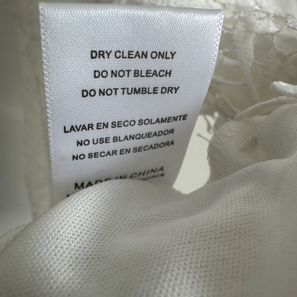 White Lace Dress 70s Style w/Bell Sleeves - Picture 8 of 8